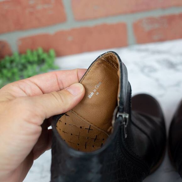 Dolce Vita Black Leather Buckle Slingback Exposed Ankle Boots 10 Women's - Picture 5 of 7